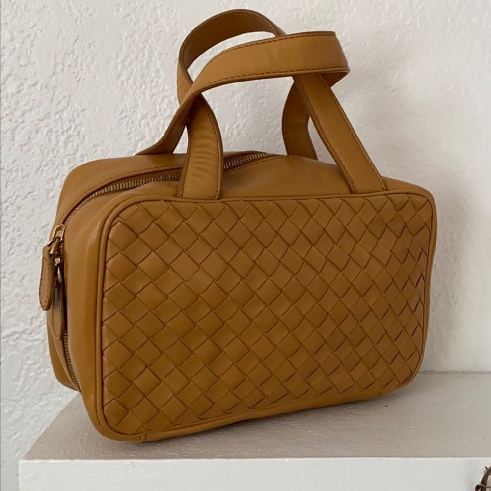 Bottega Venetta Intrecciato caramel mini bag - Picture 1 of 16